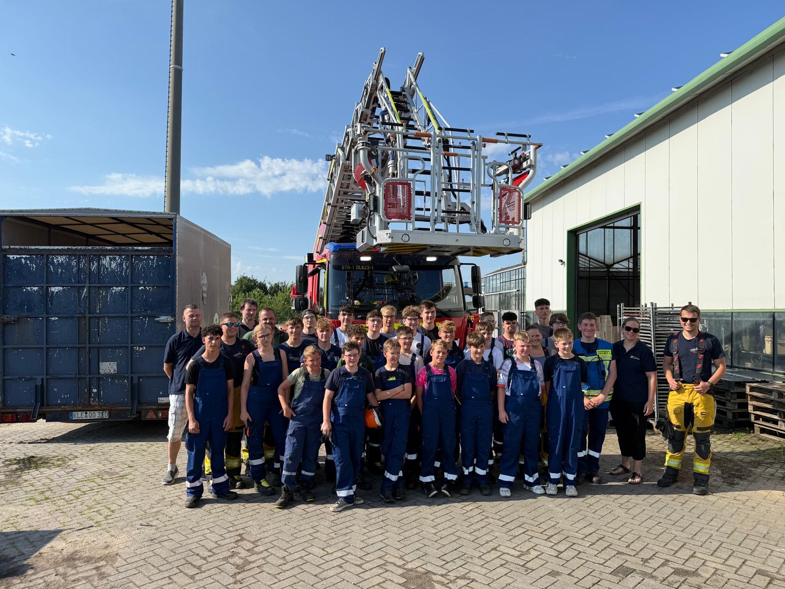🚒 Erfolgreicher BF-Tag und bestandene Jugendflamme 2 bei der Jugendfeuerwehr Straelen 🔥